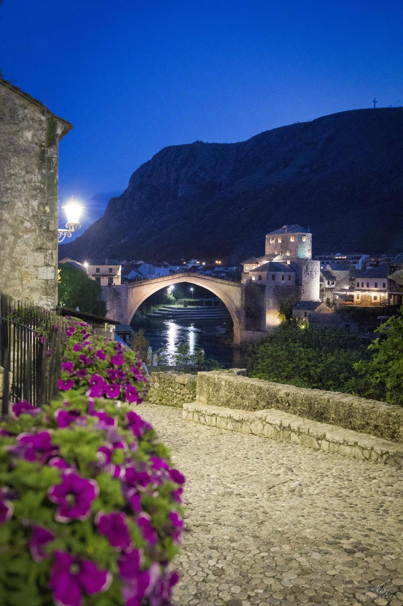 Old Mill Studio Apartment Mostar Bagian luar foto