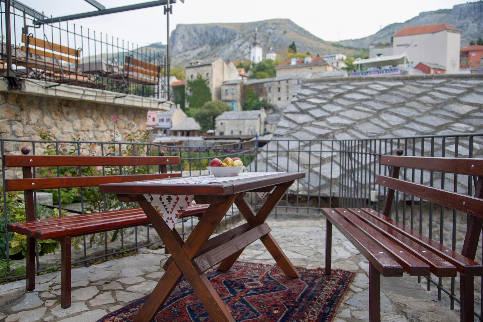 Old Mill Studio Apartment Mostar Bagian luar foto